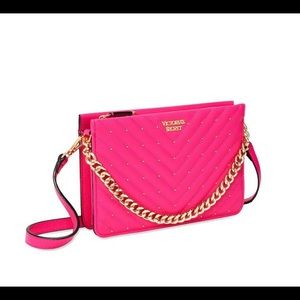 Studded V-Quilt 24/7 Crossbody VS